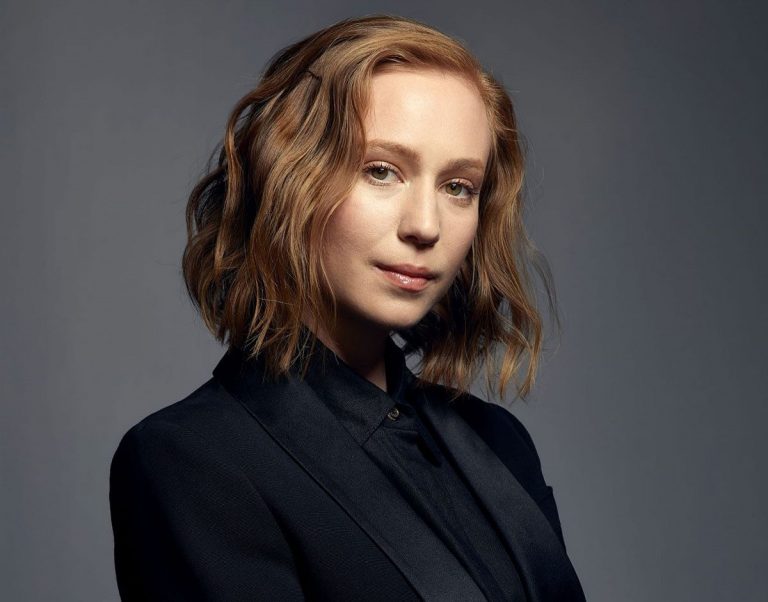 Hannah Einbinder