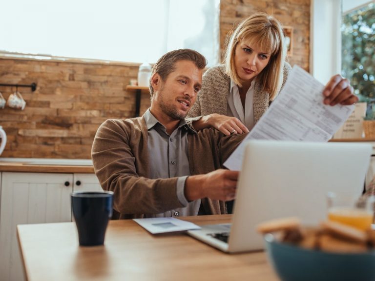 ways-to-manage-your-lifestyle-on-a-budget